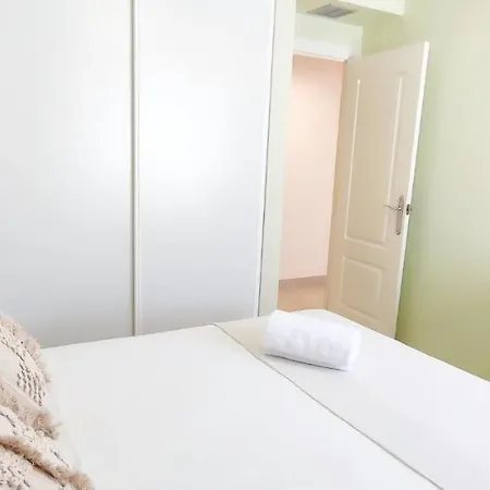 아파트 Apartamento Mediterraneo By Costa