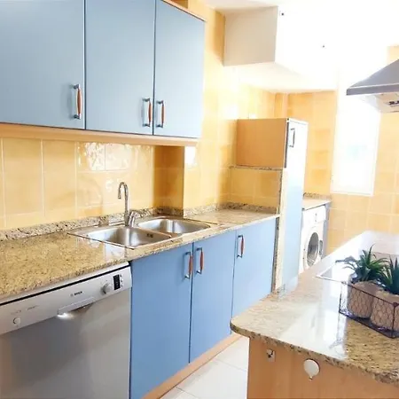 아파트 Apartamento Mediterraneo By Costa *
